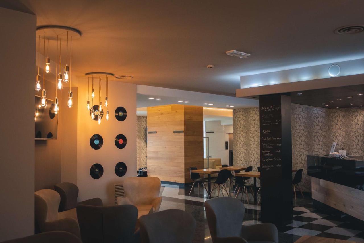 Best Western Mirage Hotel Fiera Падерно-Дуньяно Экстерьер фото