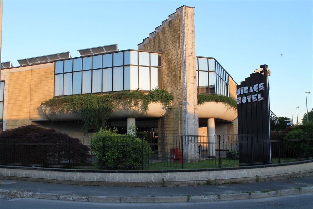 Best Western Mirage Hotel Fiera Падерно-Дуньяно Экстерьер фото